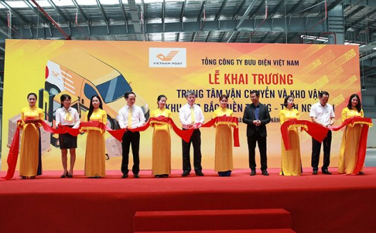 Trung tâm vận chuyển và kho vận Bắc miền Trung bắt đầu hoạt động