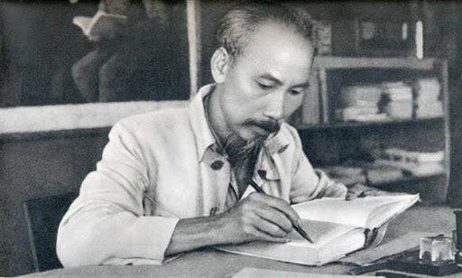 Tư tưởng Hồ Chí Minh về đại đoàn kết - Nền tảng vững chắc bảo vệ quốc gia trước những thách thức an ninh phi truyền thống