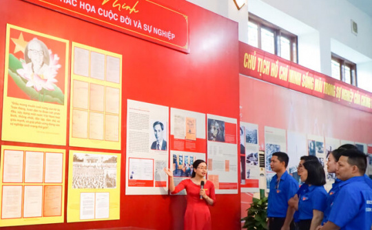 Nam Định tổ chức các hoạt động kỷ niệm 130 năm ngày sinh Chủ tịch Hồ Chí Minh