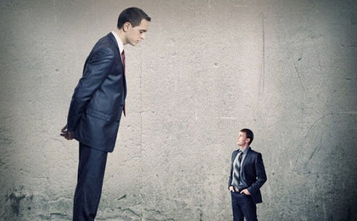 “Ân hạn nợ gốc vô thời hạn” - chính sách của gã khờ hay người khổng lồ?