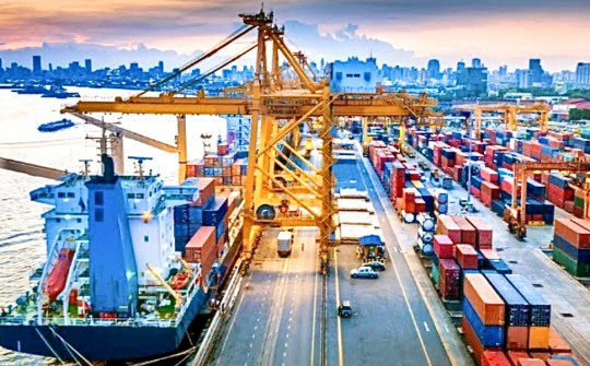 Bàn giải pháp vực dậy nền kinh tế