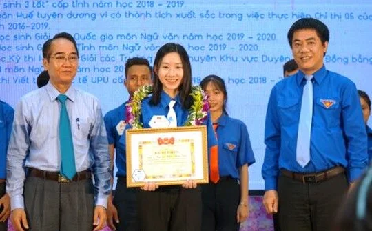 Các tỉnh, thành Miền Trung tuyên dương thanh niên tiên tiến làm theo lời Bác