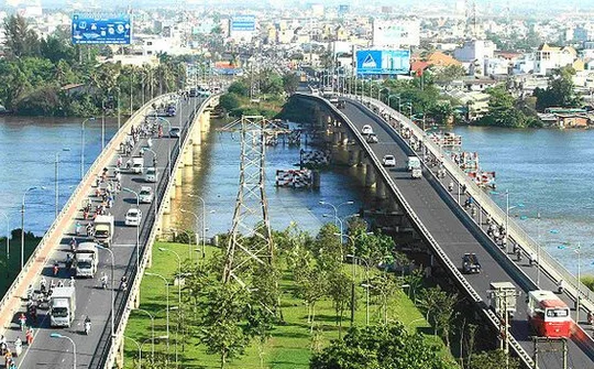 Vận dụng chủ nghĩa Mác - Lênin trong phát triển nền kinh tế thị trường định hướng XHCN ở Việt Nam