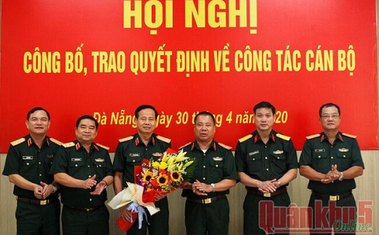 Bộ Quốc phòng công bố quyết định về công tác cán bộ