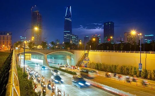 Thành phố Hồ Chí Minh viết tiếp bản thiên anh hùng ca sáng chói