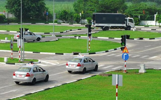 Bộ câu hỏi dùng để sát hạch cấp Giấy phép lái xe mới sẽ được thực hiện từ ngày 1/8