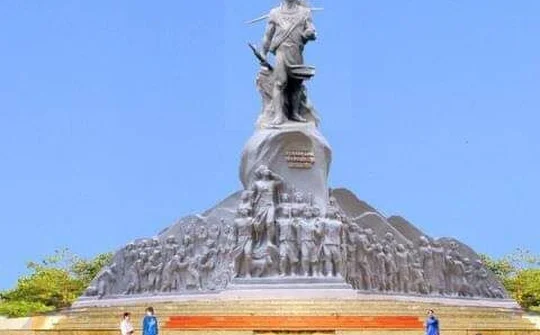 Đắk Nông: Dự án tượng đài 146 tỷ, sau 5 năm khởi công vẫn còn bỏ hoang