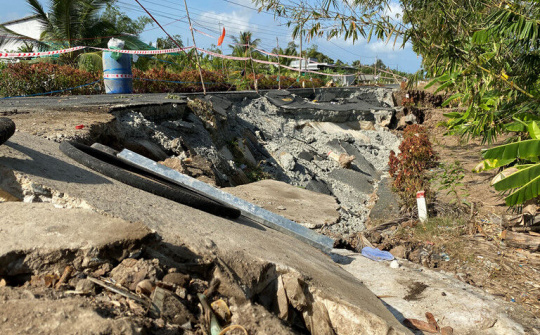 Cà Mau: Triển khai biện pháp đối phó hạn hán, sụt lún và sạt lở trầm trọng