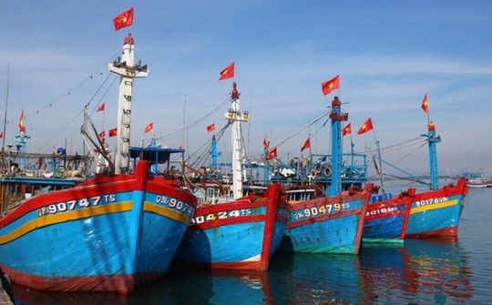 Việt Nam bác bỏ quyết định đơn phương 'cấm đánh bắt cá ở Biển Đông'