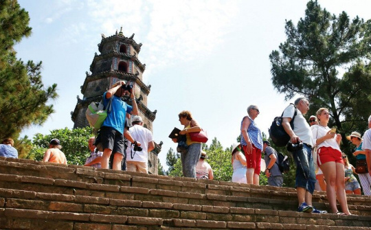 Dần đưa cuộc sống trở lại bình thường