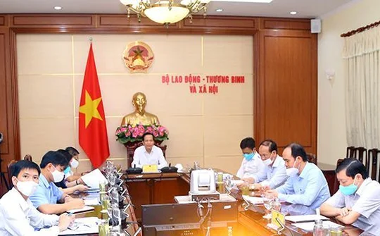 Bao nhiêu tiền trong gói hỗ trợ 62.000 tỷ đồng đã tới tay người dân?