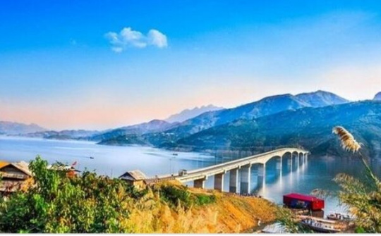 Quỳnh Nhai: Có một Hạ Long ở Sơn La