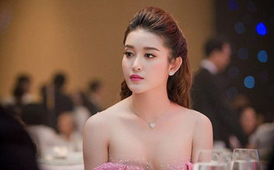 Mỹ nhân Việt lọt top đề cử 100 gương mặt đẹp nhất thế giới 2020 là ai?