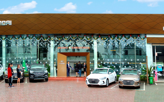 Hyundai Vinh tri ân khách hàng