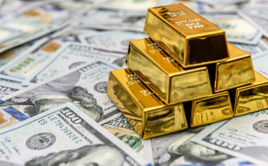 Giá vàng và USD tự do cùng đi lên