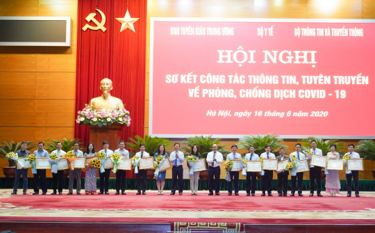 Thủ tướng mong muốn báo chí lan tỏa năng lượng tích cực trong xã hội