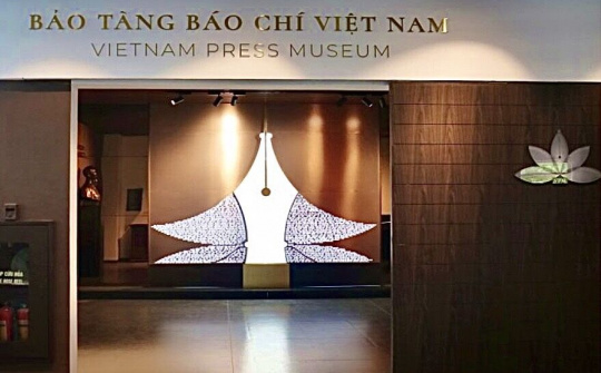 Kể chuyện lịch sử báo chí Việt Nam bằng hiện vật