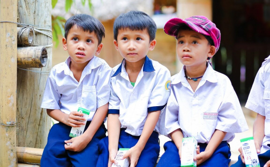Quảng Nam: Nỗ lực đưa "sữa học đường" đến với trẻ em vùng cao