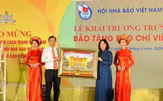 Khai trương Bảo tàng Báo chí Việt Nam