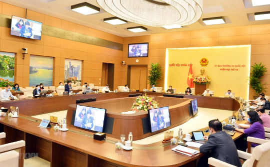 Công bố 9 Nghị quyết của UBTVQH về nhân sự và xây dựng luật, pháp lệnh