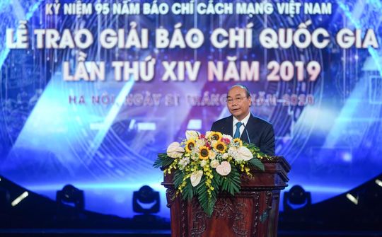 Báo chí cần giữ vững tinh thần cách mạng