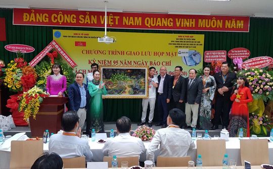 Giao lưu họp mặt Kỷ niệm 95 năm Ngày Báo chí Cách mạng Việt Nam