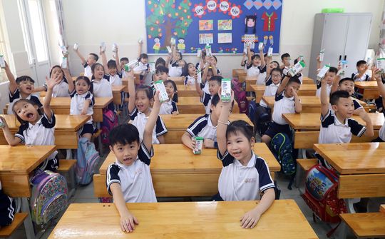 Nhân rộng niềm vui mang tên "Sữa học đường"