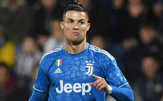 Ronaldo lỡ 10 giải thưởng sau khi rời Real