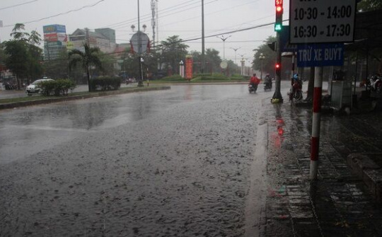 Ninh Thuận: Mưa đá giải nhiệt vùng hạn hán