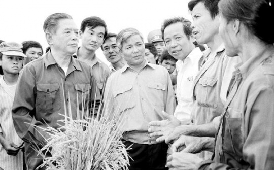 Tổng Bí thư Nguyễn Văn Linh: Người tạo ra bước ngoặt lịch sử