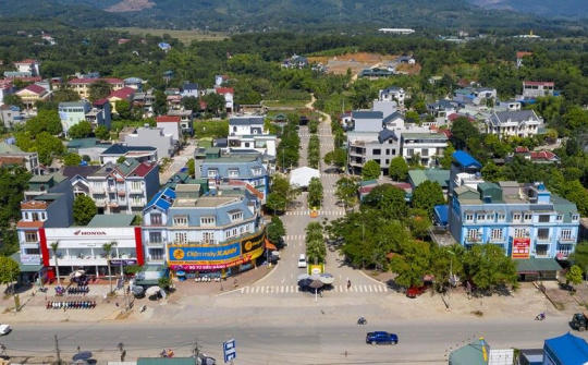 Lương Sơn - Hòa Bình: Phát triển kinh tế vươn lên khu đô thị loại IV