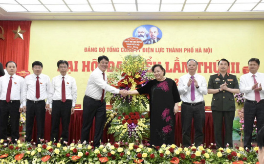 Phát huy truyền thống đoàn kết, xây dựng EVNHANOI chuyên nghiệp, văn minh, hiệu quả