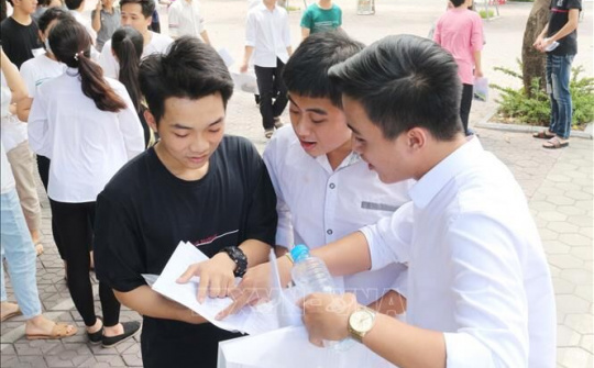 Tăng nhiệt’ cuộc đua vào lớp 10 Hà Nội