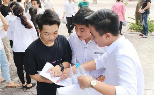 Tăng nhiệt’ cuộc đua vào lớp 10 Hà Nội