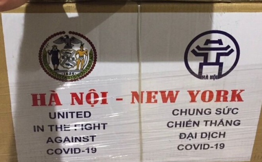 Hai tấn khẩu trang quà tặng của Hà Nội đã đến New York