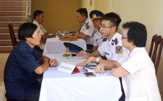 Cảnh sát biển đồng hành cùng ngư dân