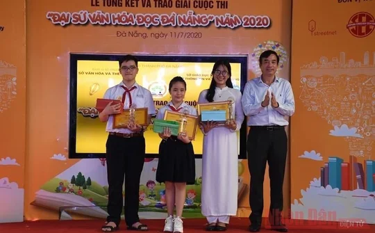 Trao giải Cuộc thi Đại sứ văn hóa đọc Đà Nẵng năm 2020