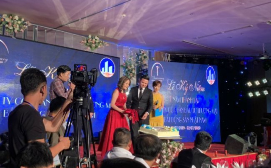 Nhật Nam Group: 1 tuổi và nhiều hơn thế