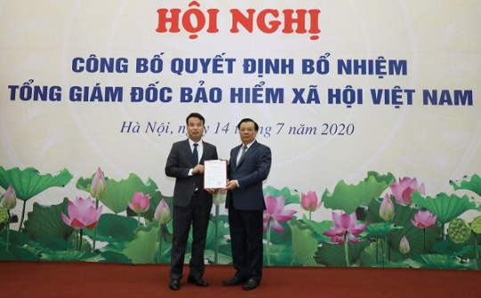 Trao Quyết định bổ nhiệm Tổng Giám đốc BHXH Việt Nam