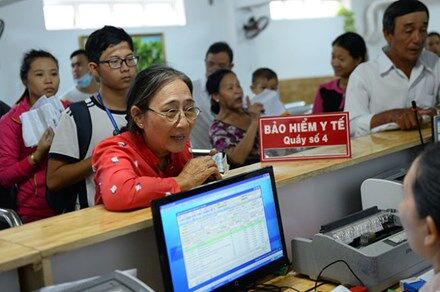 Phát triển Bảo hiểm y tế bền vững