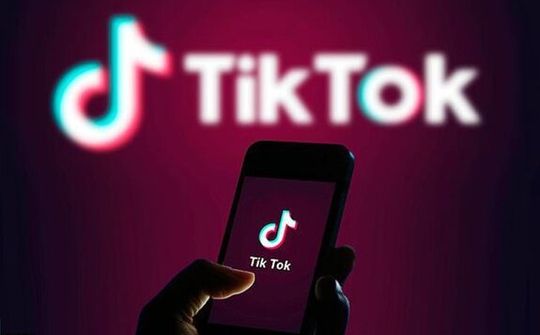 Thế giới tuần qua: Nhấn mạnh thượng tôn pháp luật