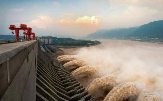 Trung Quốc: Đập Tam Hiệp sắp hứng lũ mạnh, Chủ tịch Tập Cận Bình ra chỉ đạo khẩn