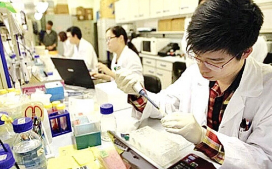 Khoa học - công nghệ và đổi mới sáng tạo với quá trình chuyển đổi mô hình tăng trưởng kinh tế ở nước ta