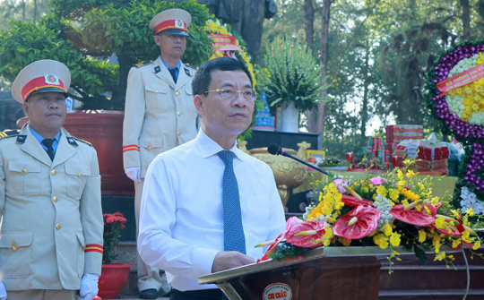 Tưởng niệm các anh hùng liệt sĩ ngành Thông tin và Truyền thông