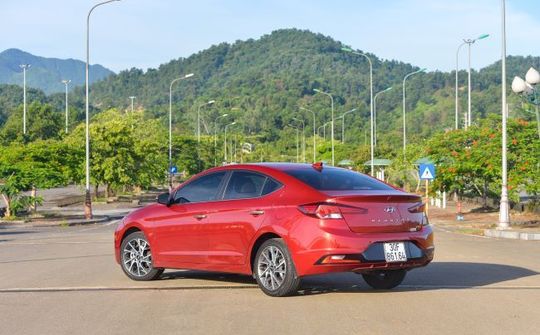 Trải nghiệm Hyundai Elantra 2020 - Những nâng cấp giá trị