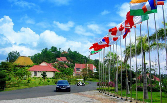 Doanh nghiệp đề xuất đầu tư dự án du lịch và giáo dục quốc tế tại Phú Yên