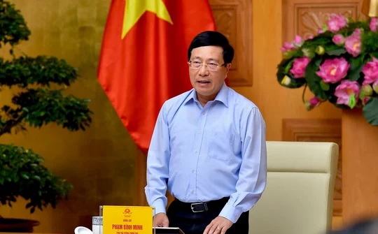 Kiên quyết đấu tranh với vi phạm chủ quyền, chống phá ta về dân chủ