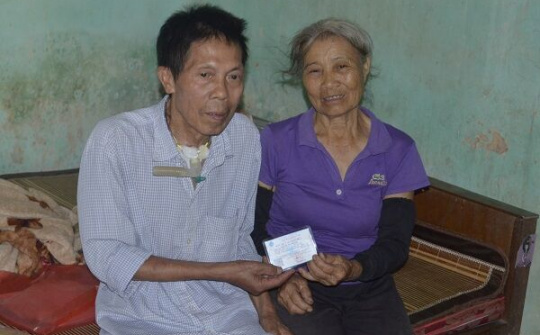 Thẻ Bảo hiểm y tế: “Cây cột chống” vô hình