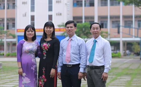 Trường THPT chuyên Thoại Ngọc Hầu:  Phát huy vai trò của người thầy về những chuẩn mực đáng quý