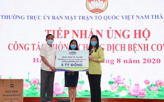 Vinamilk ủng hộ 8 tỷ đồng cho Hà Nội và 3 tỉnh miền Trung chống dịch Covid-19
